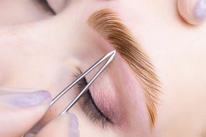 Designer de Sobrancelhas